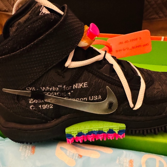 COLLABORATION: BNWT, Nike + Off White - Picture 1 of 9